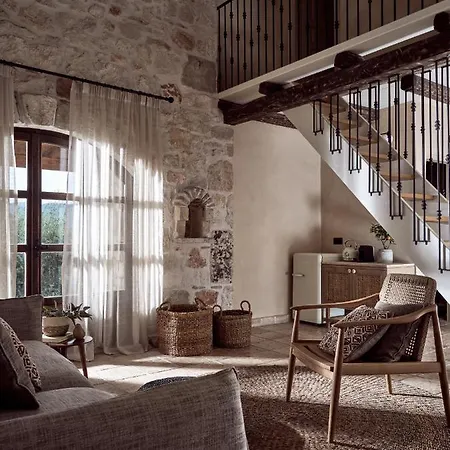 Leeda's Village Aparthotel 4*