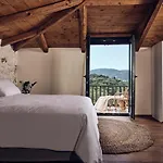 Leeda's Village 4*
