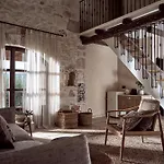 Leeda's Village Aparthotel 4*