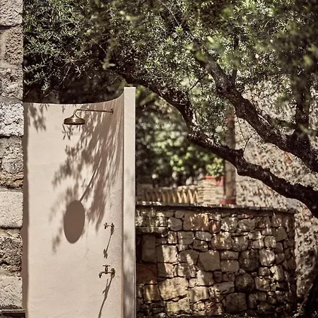 Leeda's Village Lithakia (Zakynthos)