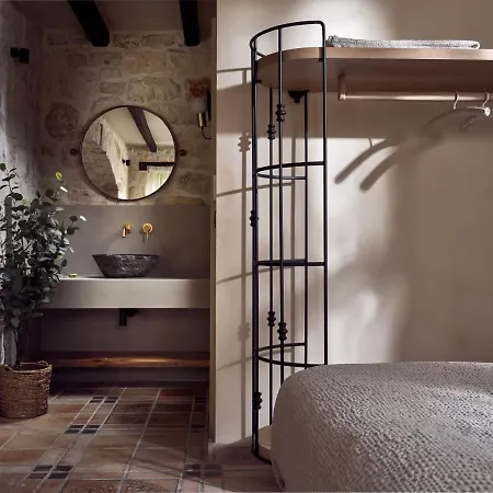 Leeda's Village Apart-hotel 4*